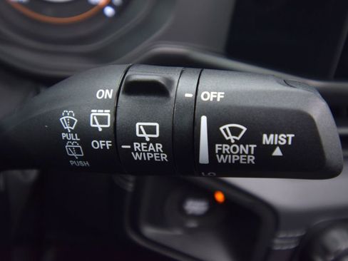 New 2026 Jeep Wrangler Rubicon w/ Xtreme 35 Tire Package image 37