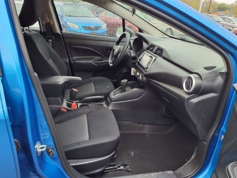 Used 2024 Nissan Versa S w/ Trunk Package image 26