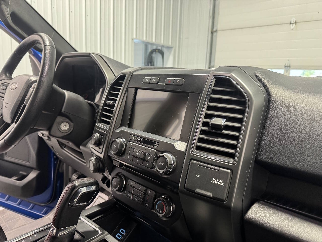 Used 2017 Ford F150 XLT w/ Equipment Group 302A Luxury AWD/4WD image 22