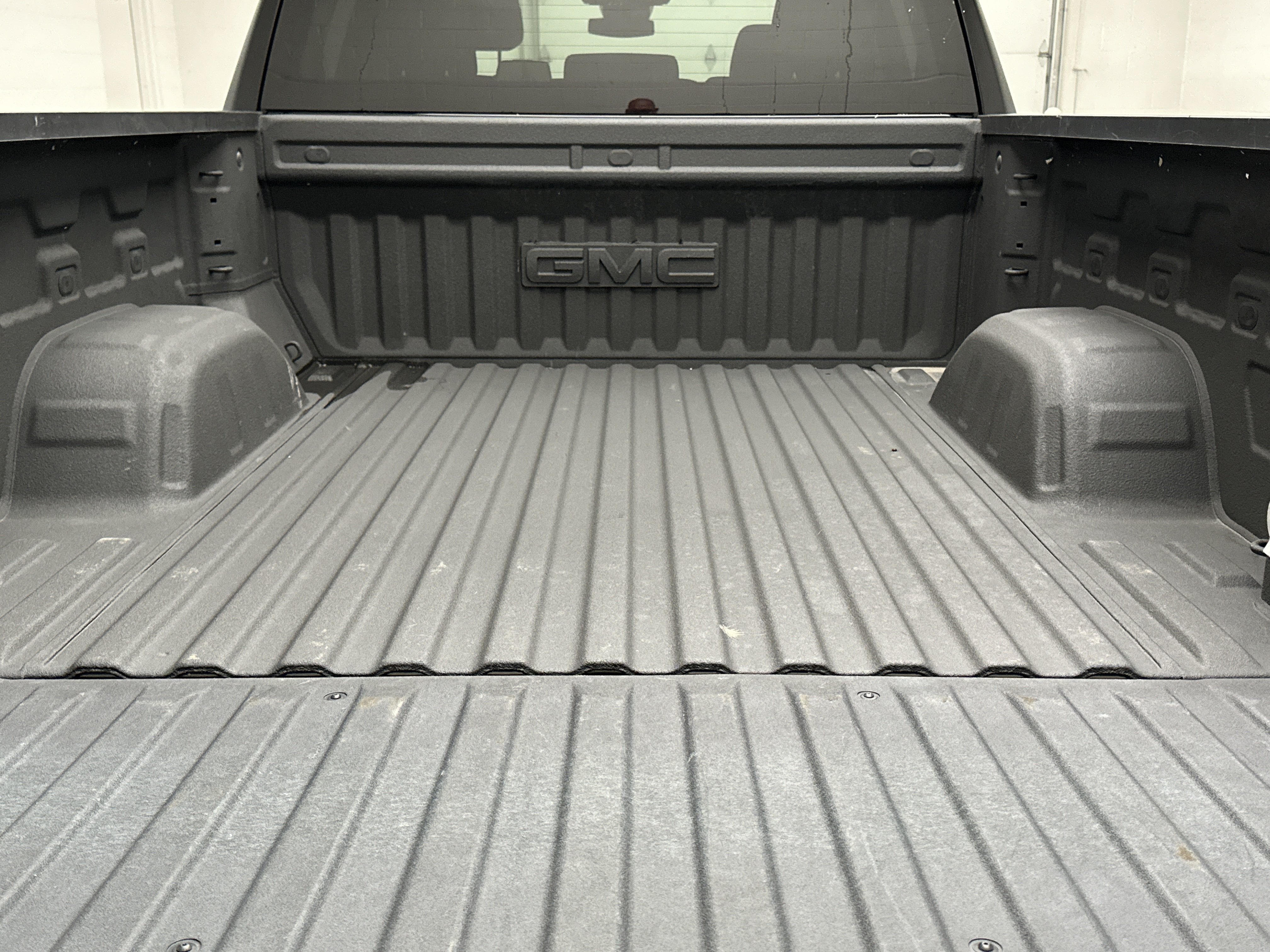 Used 2024 GMC Sierra 1500 Elevation w/ Max Trailering Package AWD/4WD image 16