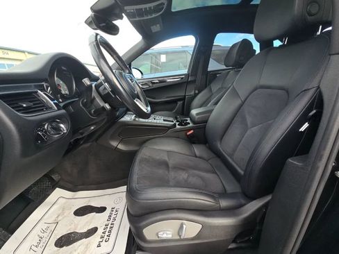 Used 2017 Porsche Macan S image 3