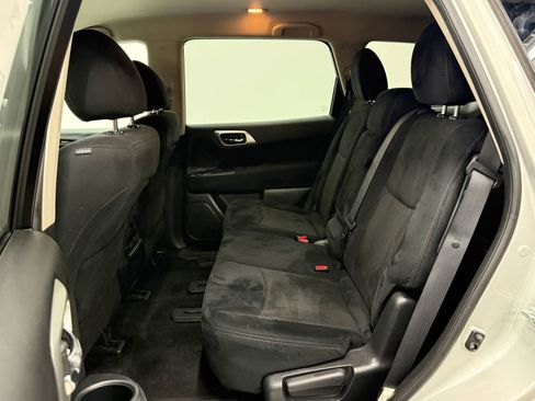 Used 2015 Nissan Pathfinder SV w/ Trailer Tow Package AWD/4WD image 18