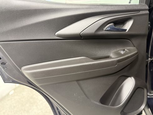 Certified 2021 Chevrolet TrailBlazer LT w/ Convenience Package image 23