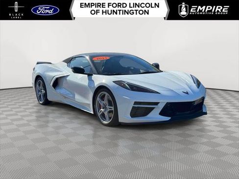 Used 2021 Chevrolet Corvette Stingray Premium Conv w/ Z51 Performance Package RWD image 1