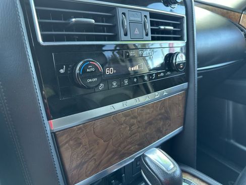 Used 2023 Nissan Armada SL w/ Captain's Chairs Package image 30