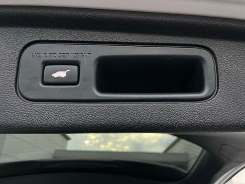 Used 2023 Honda Odyssey EX-L image 42