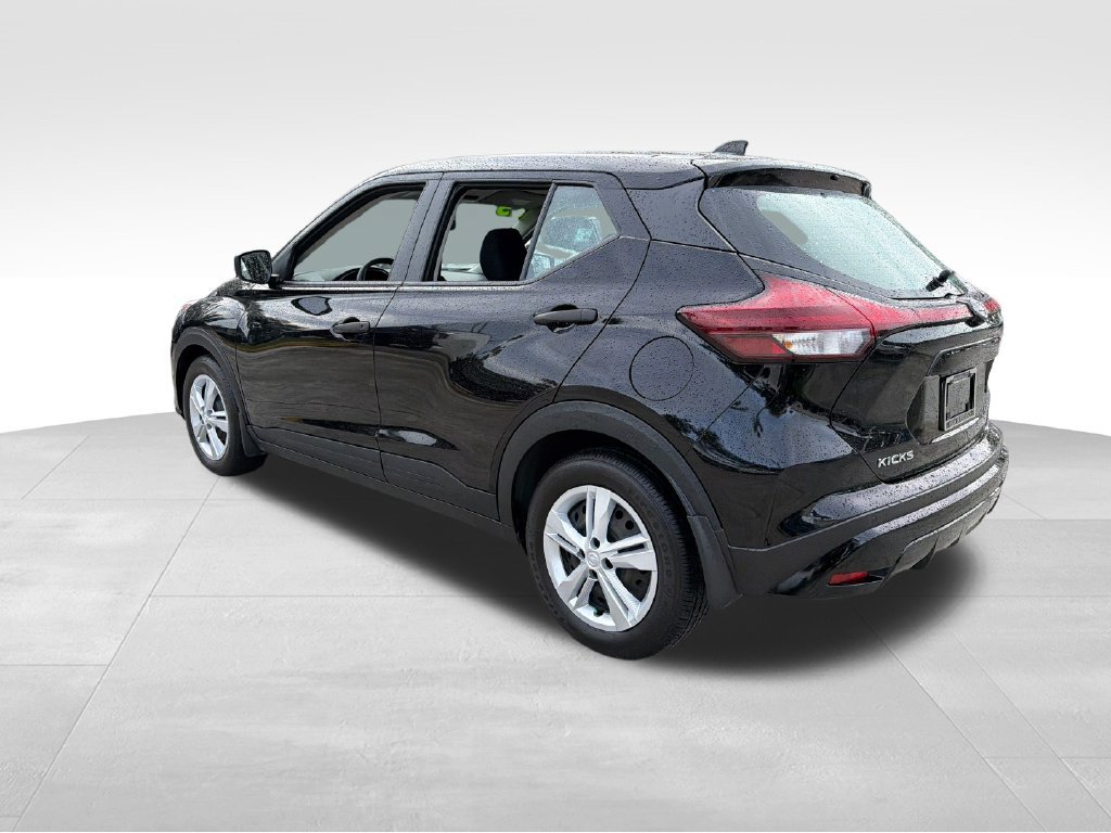 Used 2025 Nissan Kicks Play S FWD image 5