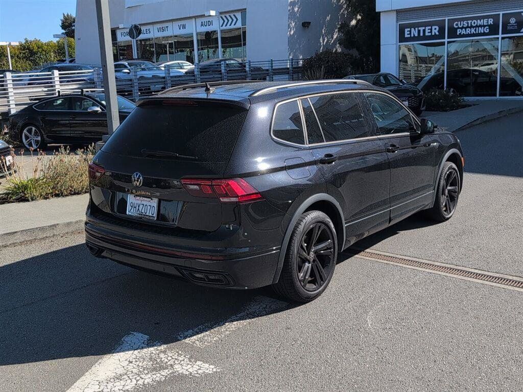Used 2023 Volkswagen Tiguan SE R-Line FWD image 6