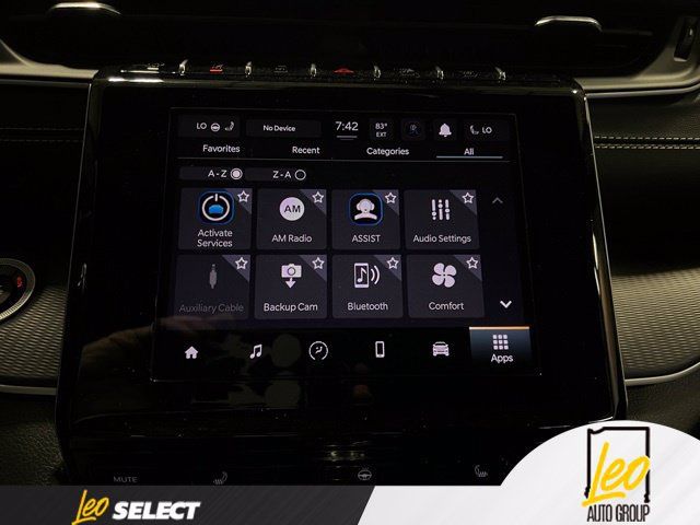 Used 2023 Jeep Grand Cherokee Altitude RWD image 15