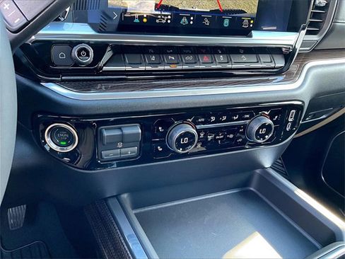 New 2026 Chevrolet Silverado 2500 LT w/ All Star Edition image 15