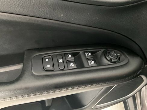 Used 2019 Jeep Compass Altitude image 5