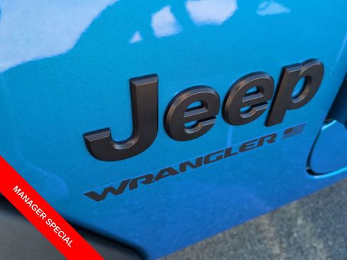 New 2026 Jeep Wrangler Unlimited Sport AWD/4WD image 12
