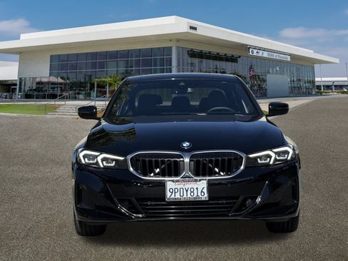 Used 2025 BMW 330i Sedan w/ Convenience Package image 4