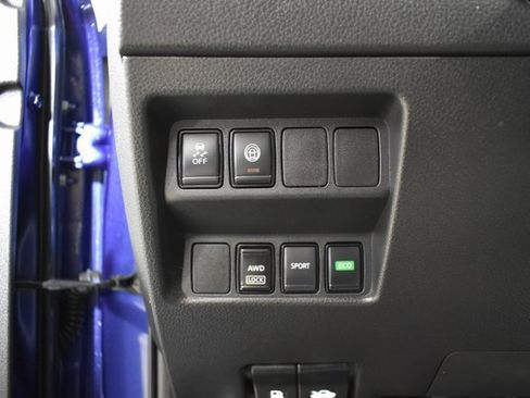 Certified 2022 Nissan Rogue Sport S image 12