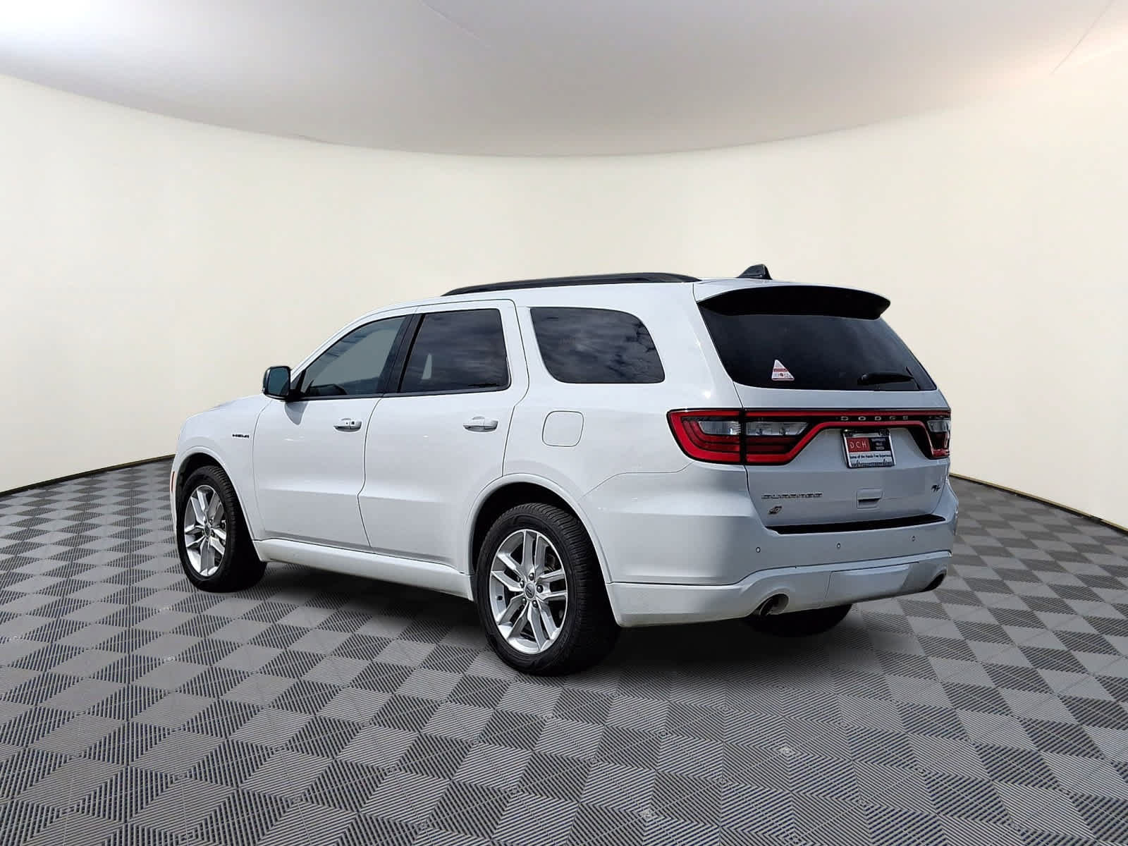 Used 2023 Dodge Durango R/T AWD/4WD image 7
