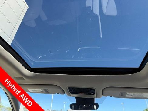 Used 2024 Toyota Grand Highlander AWD Hybrid image 16