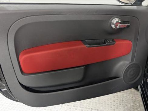 Used 2015 FIAT 500 Pop image 13