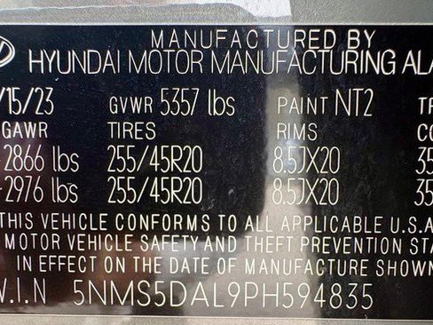 Used 2023 Hyundai Santa Fe Calligraphy AWD/4WD image 36