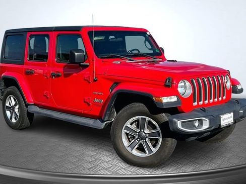 Used 2021 Jeep Wrangler Unlimited Sahara AWD/4WD image 3