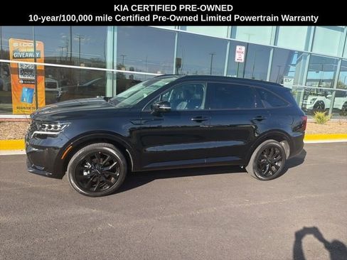 Certified 2023 Kia Sorento SX image 5