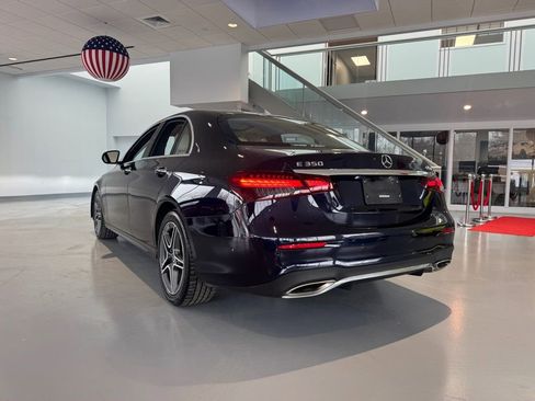 Used 2021 Mercedes-Benz E 350 4MATIC Sedan image 3