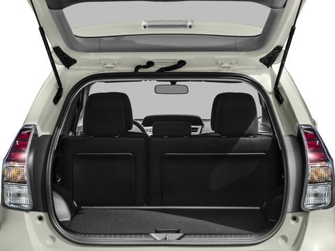 Used 2017 Toyota Prius V Two image 12