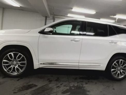 Certified 2022 GMC Terrain Denali AWD/4WD image 5