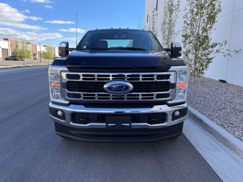 Used 2023 Ford F350 XLT w/ 360-Degree Camera Package image 10