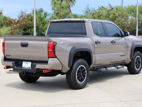 New 2026 Toyota Tacoma TRD Off-Road AWD/4WD image 8