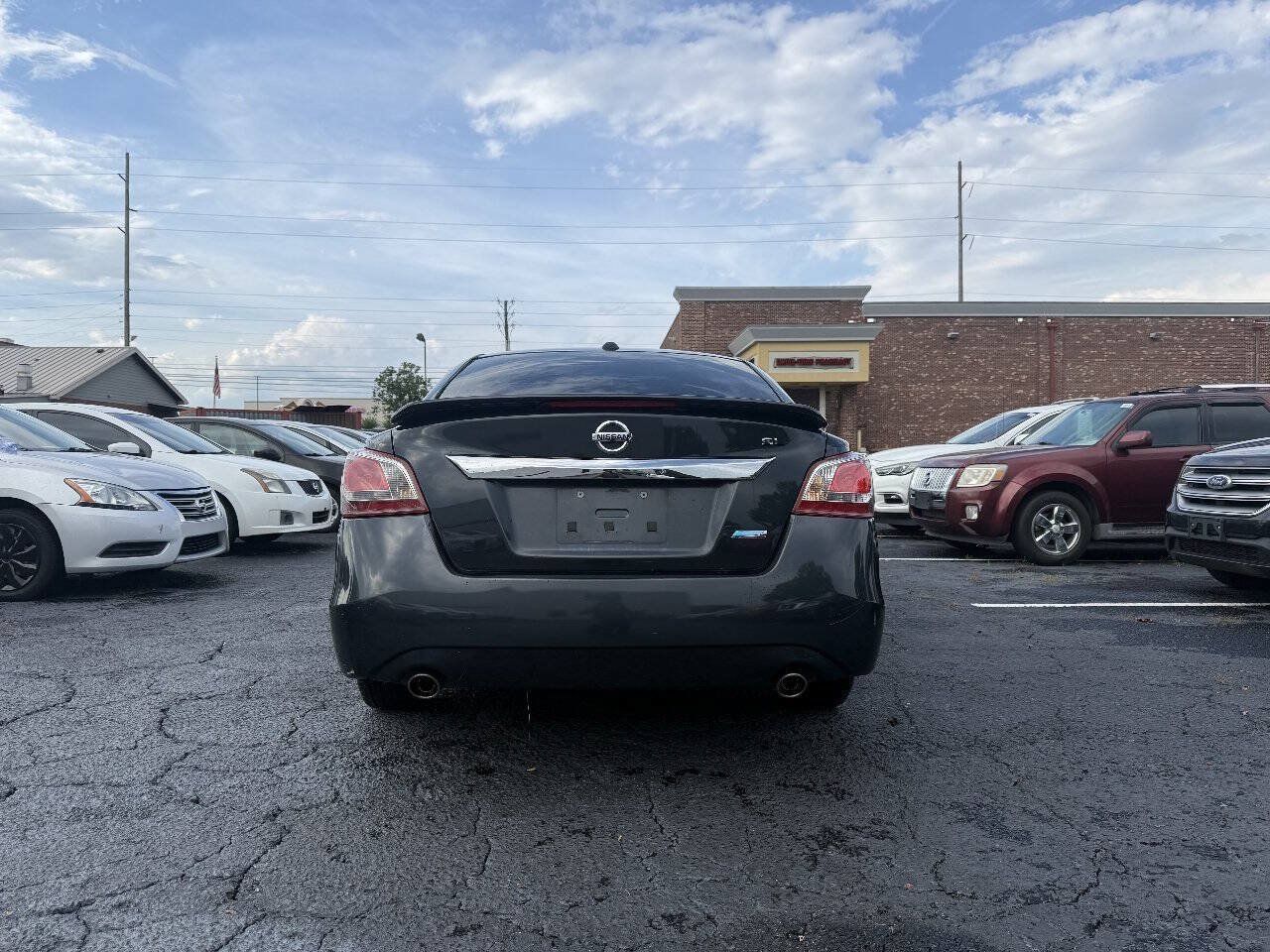 Used 2013 Nissan Altima 2.5 SL FWD image 12