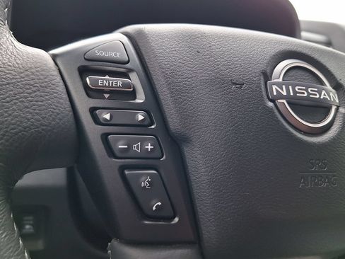 Used 2023 Nissan Frontier SV w/ SV Convenience Package AWD/4WD image 15