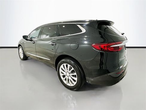 Used 2021 Buick Enclave Premium w/ Sun and Sites Package image 5