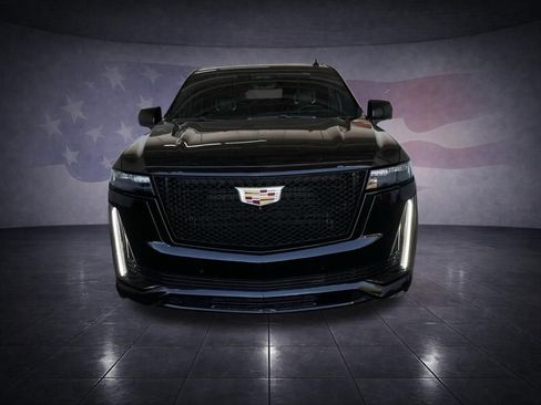 Used 2023 Cadillac Escalade Sport image 8