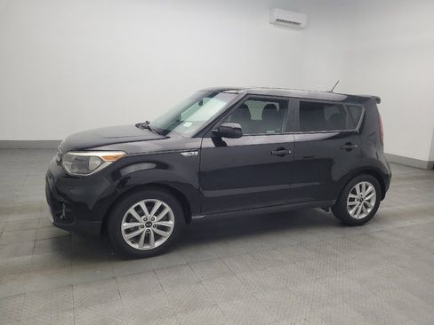 Used 2019 Kia Soul + w/ Audio Package image 2