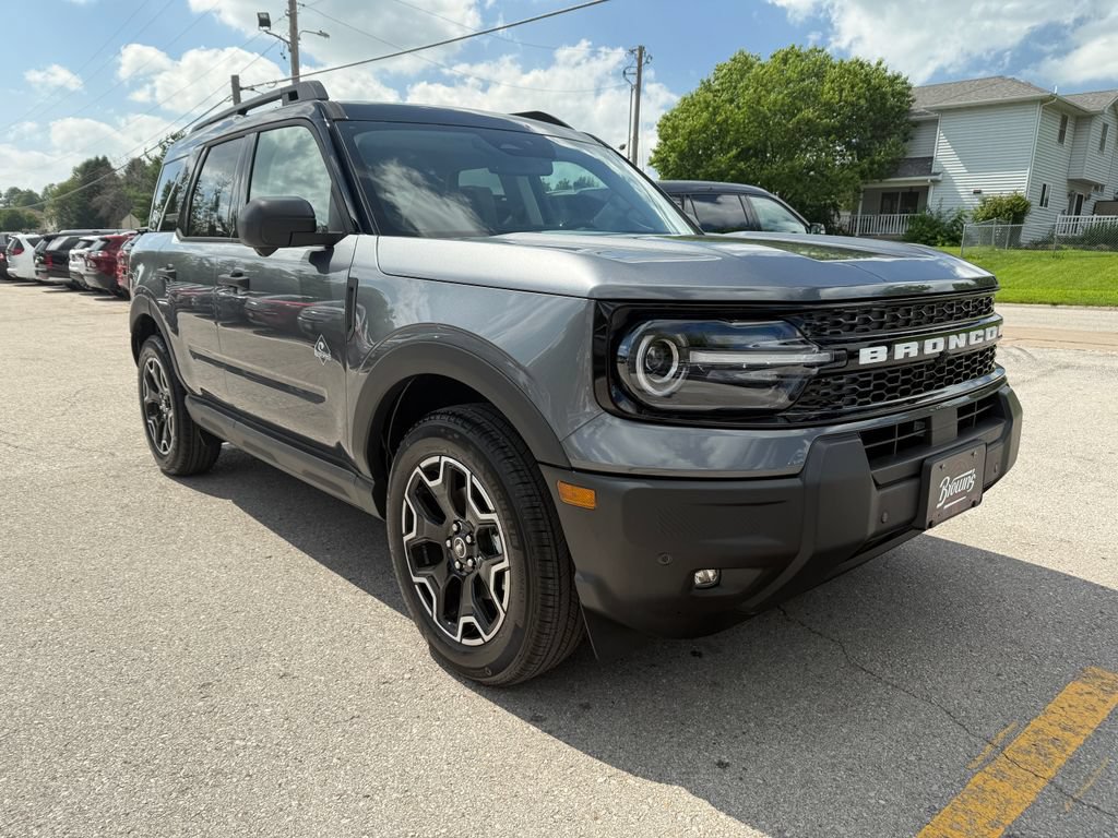 New 2026 Ford Bronco Sport Outer Banks w/ Outer Banks Tech Package+ AWD/4WD image 3