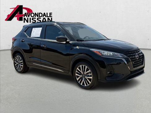 Certified 2024 Nissan Kicks SR image 6