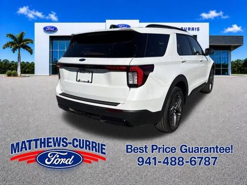 New 2026 Ford Explorer ST-Line w/ ST-Line Street Pack RWD image 4