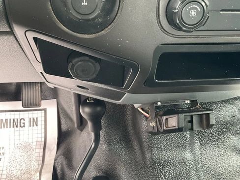 Used 2016 Ford F250 XL w/ Power Equipment Group image 30