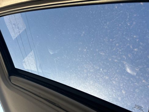 Used 2012 Toyota Camry SE image 23