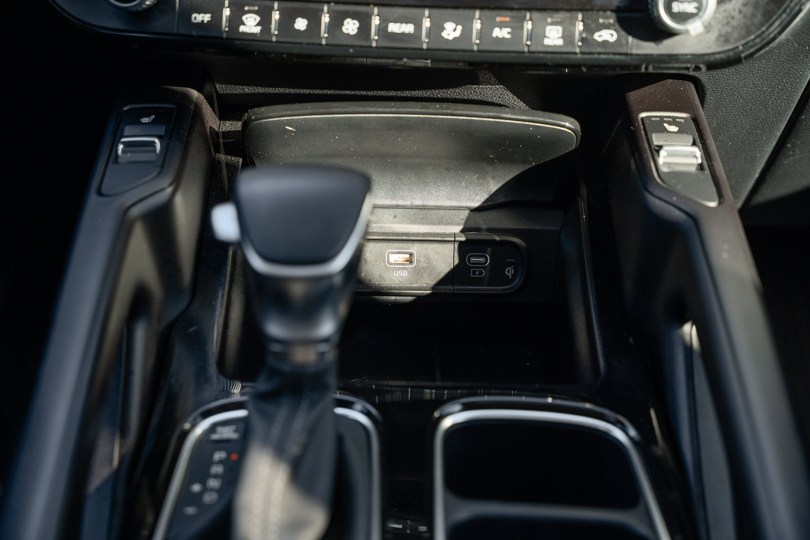 Used 2025 Kia Telluride S FWD image 36
