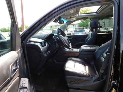 Used 2015 Chevrolet Tahoe LTZ AWD/4WD image 19