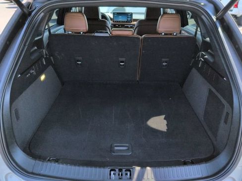 Used 2023 Lincoln Nautilus Reserve FWD image 13