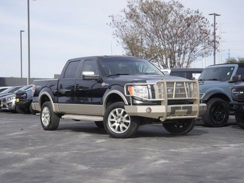 Used 2010 Ford F150 Lariat image 2