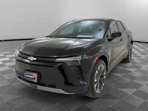 Used 2024 Chevrolet Blazer EV LT image 7