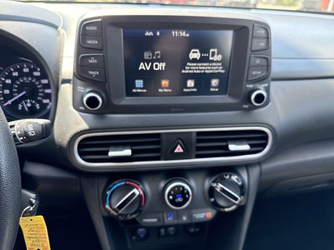 Used 2019 Hyundai Kona SE AWD/4WD image 24