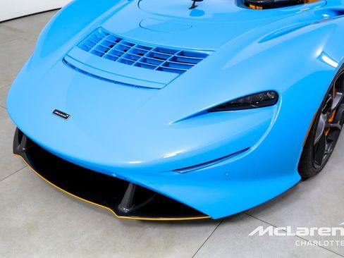 Used 2021 McLaren Elva image 26