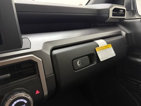 New 2026 Toyota 4Runner SR5 AWD/4WD image 23