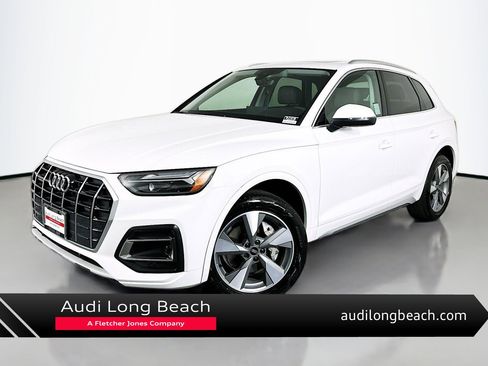 Used 2024 Audi Q5 2.0T Premium w/ Convenience Package AWD/4WD image 1