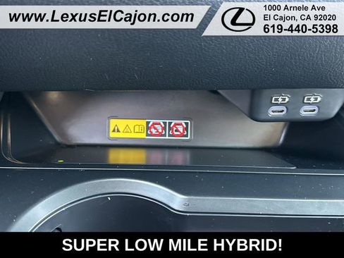 Used 2025 Lexus UX 300h AWD w/ Accessory Package (Z2) image 31