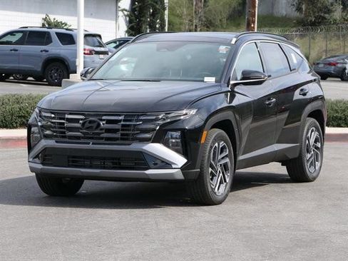 New 2025 Hyundai Tucson Limited image 7